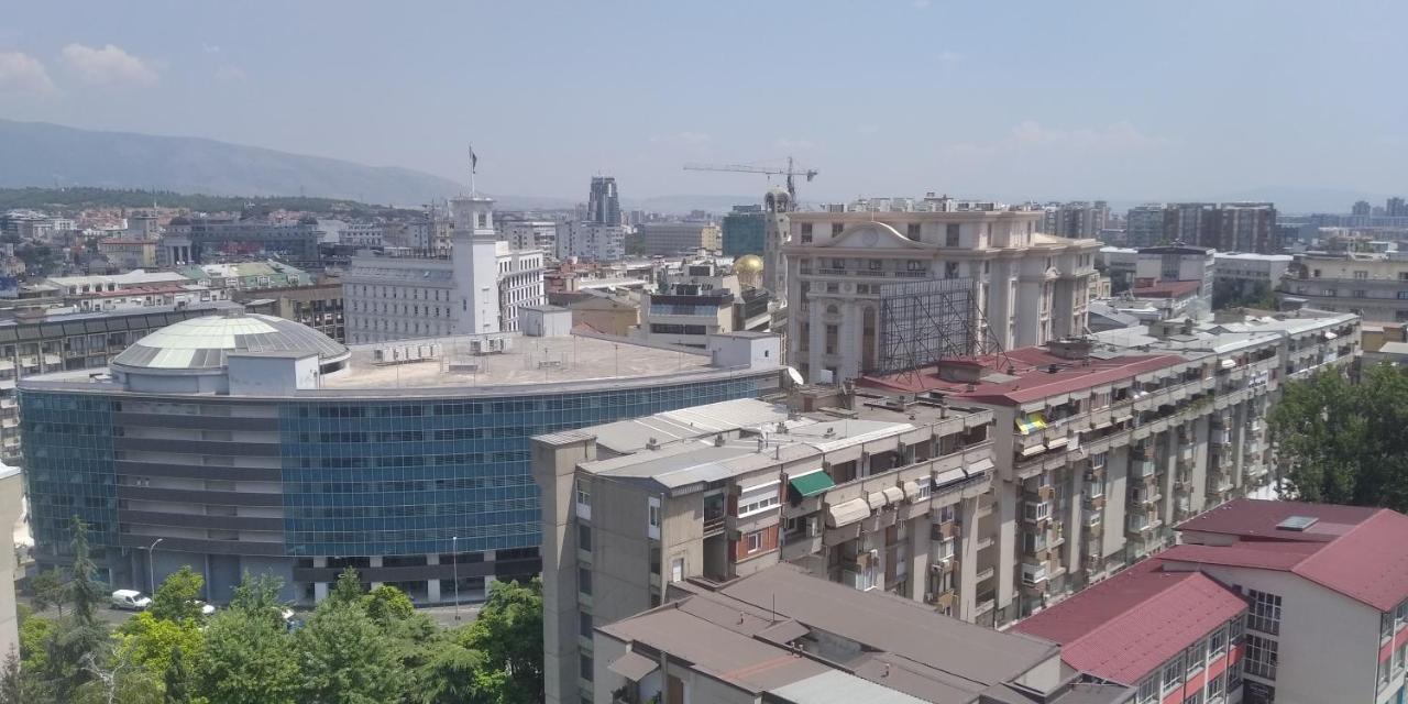 Sky View Luxury Center Skopje Apartments Esterno foto