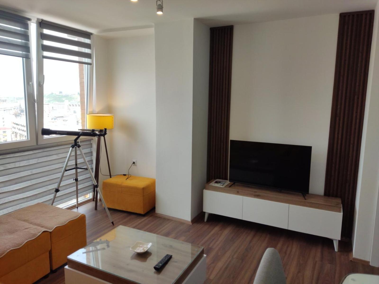 Sky View Luxury Center Skopje Apartments Esterno foto